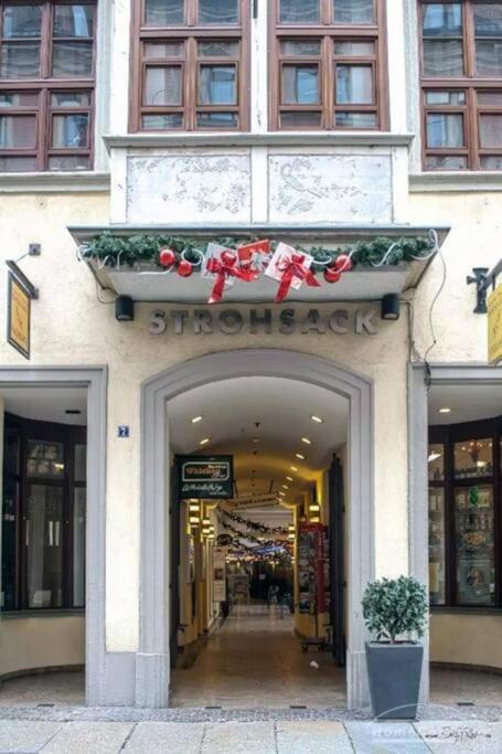 Apartment In Der Strohsackpassage - Zentrum Hbf Oper Leipzig Exterior foto